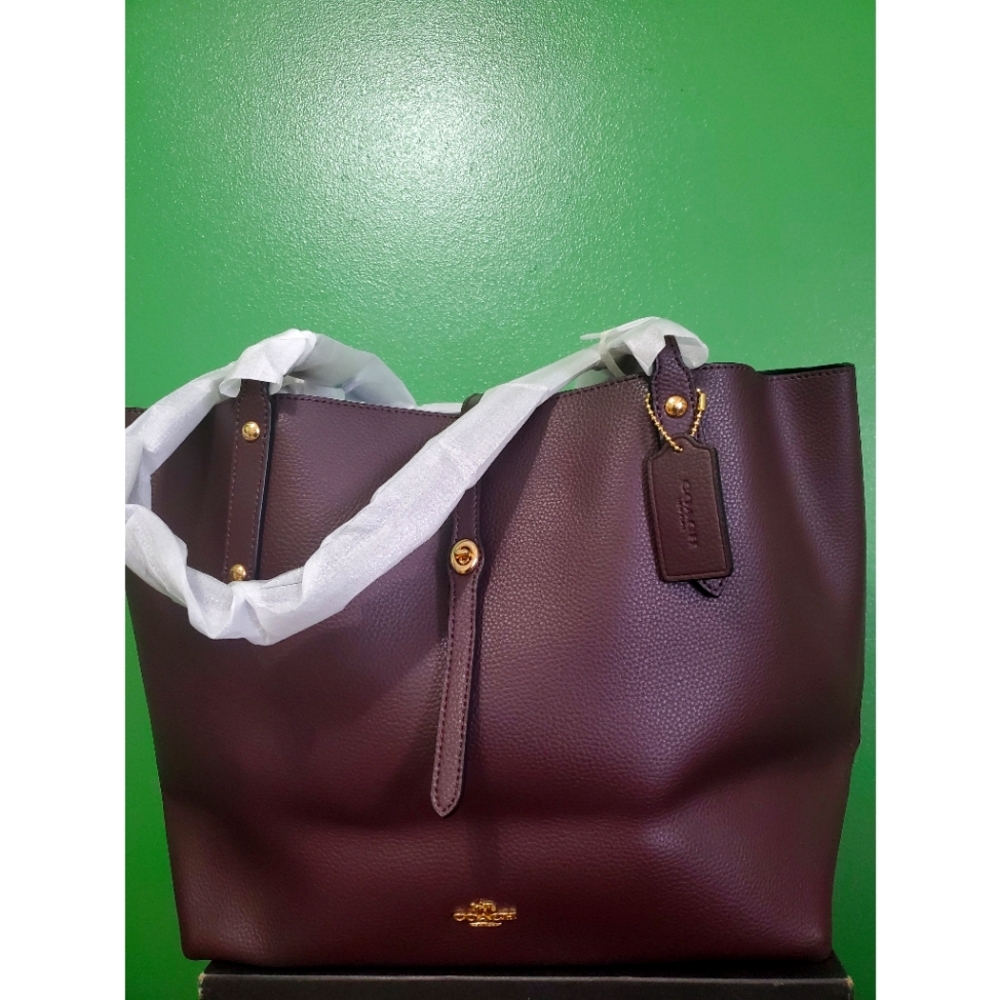 Coach Market Tote Oxblood/Gold
